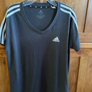 Woman’s grey aeroready adidas t shirts